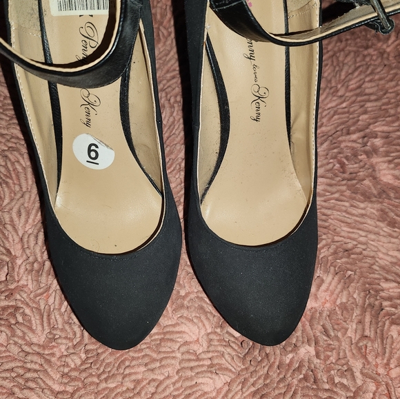 Platform Shoes - Picture 4 of 4